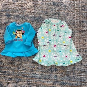American girl doll night gown set of 2!!!